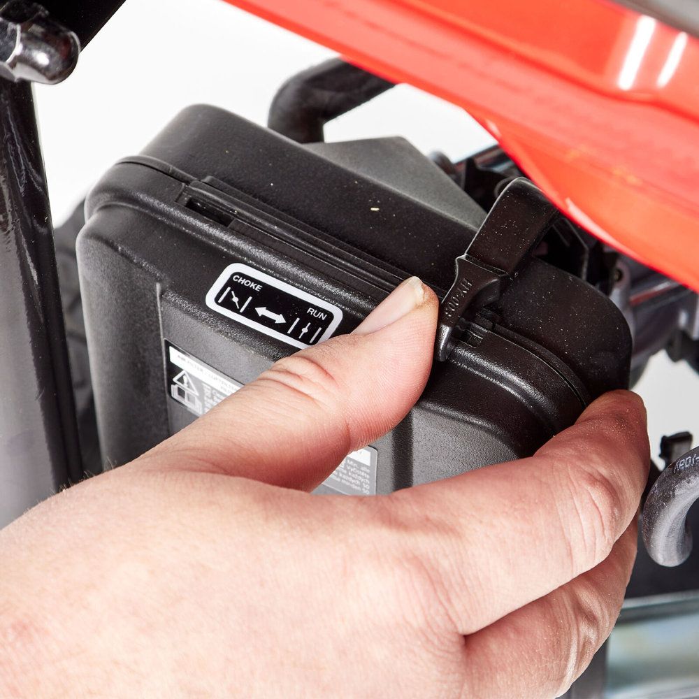 Генератор бензиновий однофазний HECHT GG 3300W - фото 9 Генератор бензиновий однофазний HECHT GG 3300W - фото 9