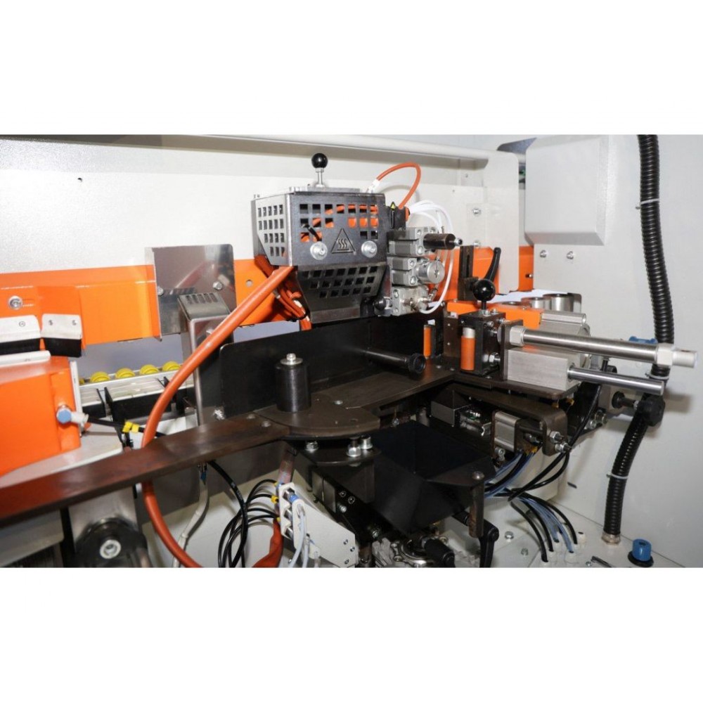 Автоматичний кромкооблицювальний верстат STOMANA KZM 6 TF5 PUR - фото 16 Автоматичний кромкооблицювальний верстат STOMANA KZM 6 TF5 PUR - фото 16