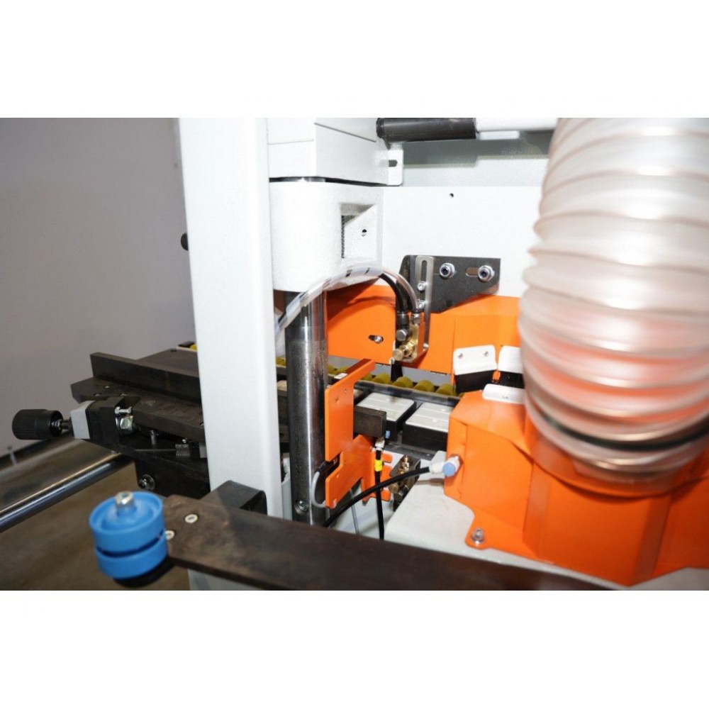 Автоматичний кромкооблицювальний верстат STOMANA KZM 6 TF5 PUR - фото 17 Автоматичний кромкооблицювальний верстат STOMANA KZM 6 TF5 PUR - фото 17