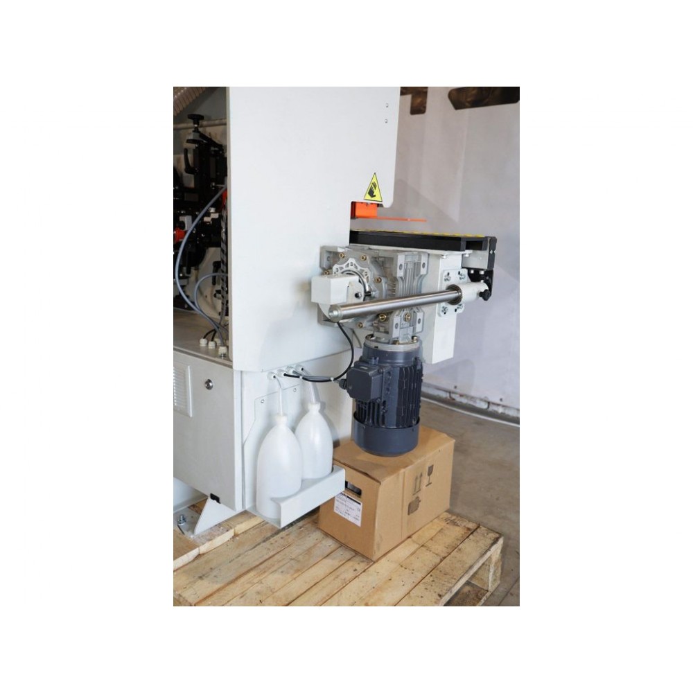 Автоматичний кромкооблицювальний верстат STOMANA KZM 6 TF5 PUR - фото 4 Автоматичний кромкооблицювальний верстат STOMANA KZM 6 TF5 PUR - фото 4