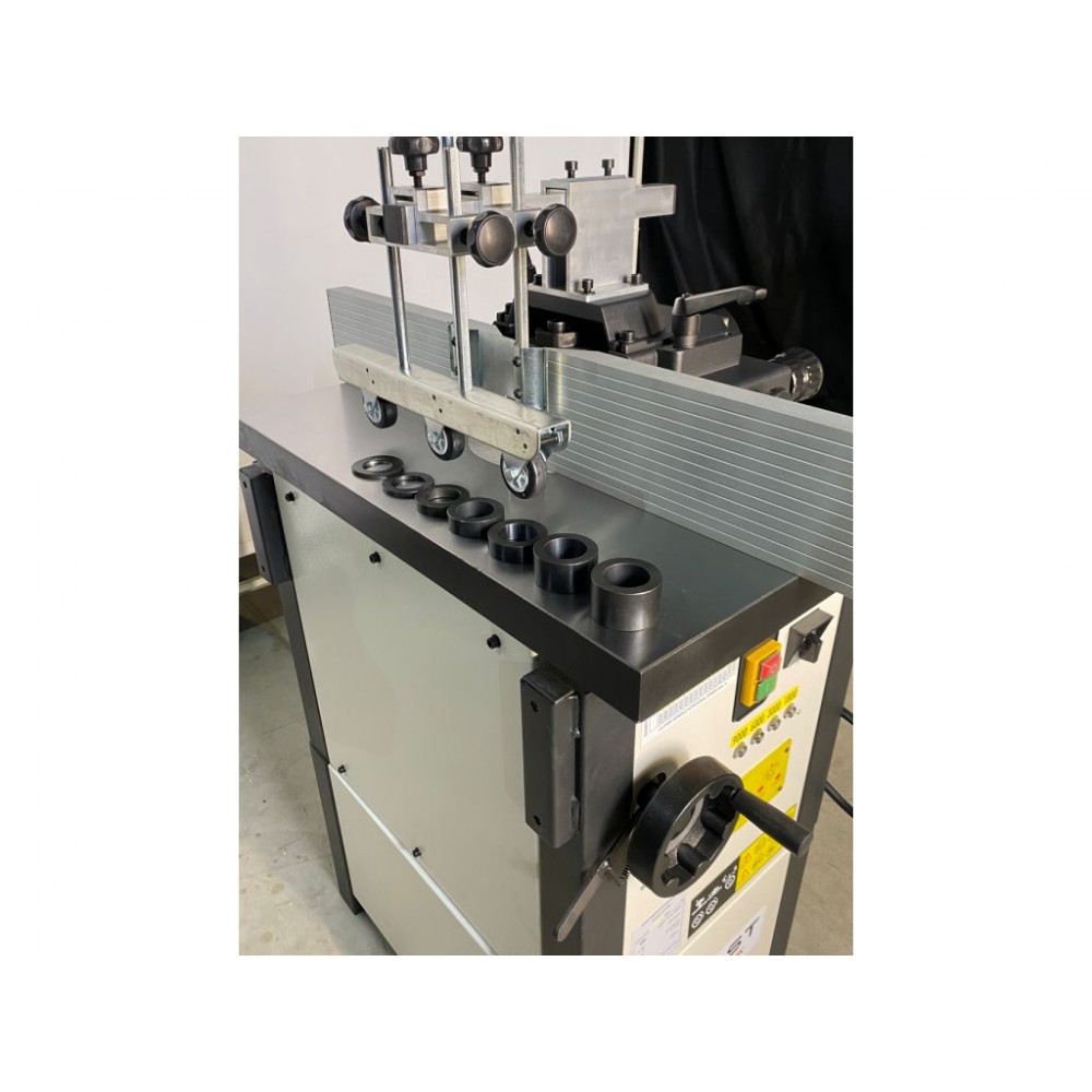 Фрезерний верстат по дереву MAST Holztechnik H-FV200 400V - фото 7 Фрезерний верстат по дереву MAST Holztechnik H-FV200 400V - фото 7