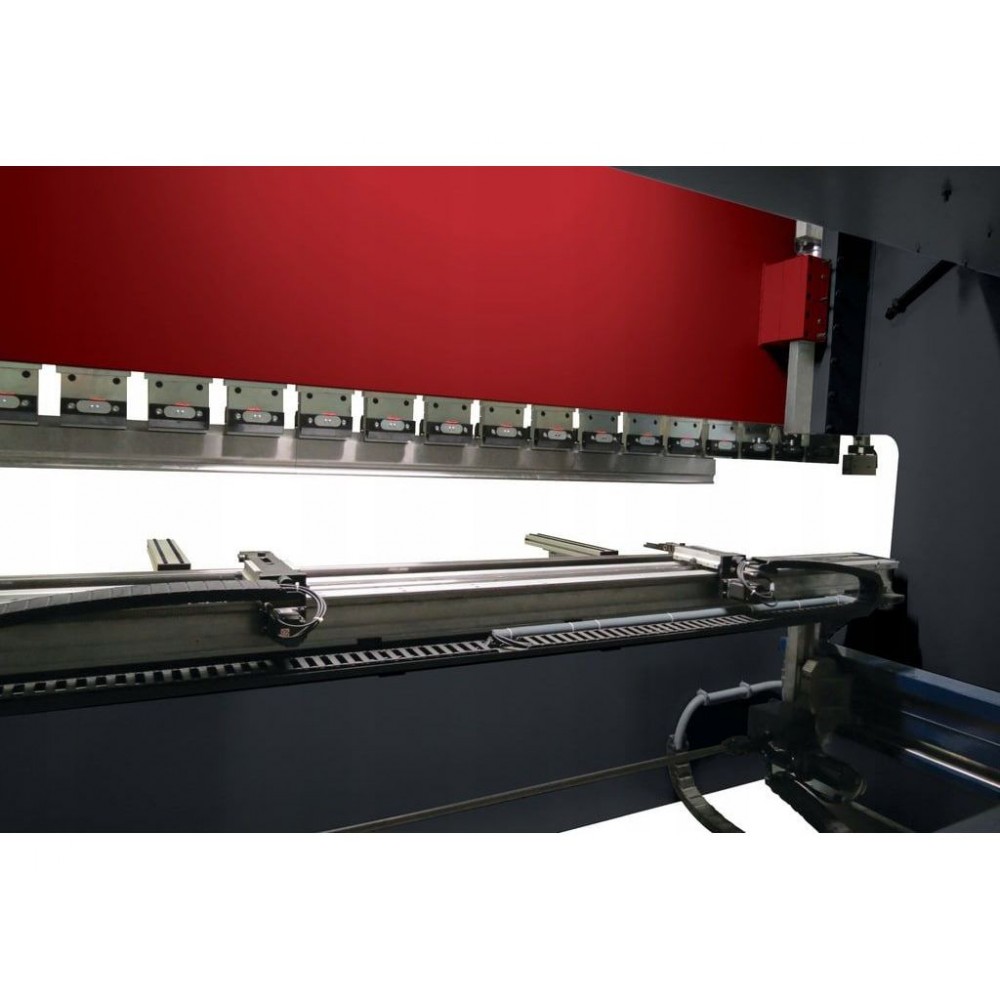 Гідравлічний листозгинальний прес з ЧПК UPTEC E-BEND 31100 CNC - фото 3 Гідравлічний листозгинальний прес з ЧПК UPTEC E-BEND 31100 CNC - фото 3