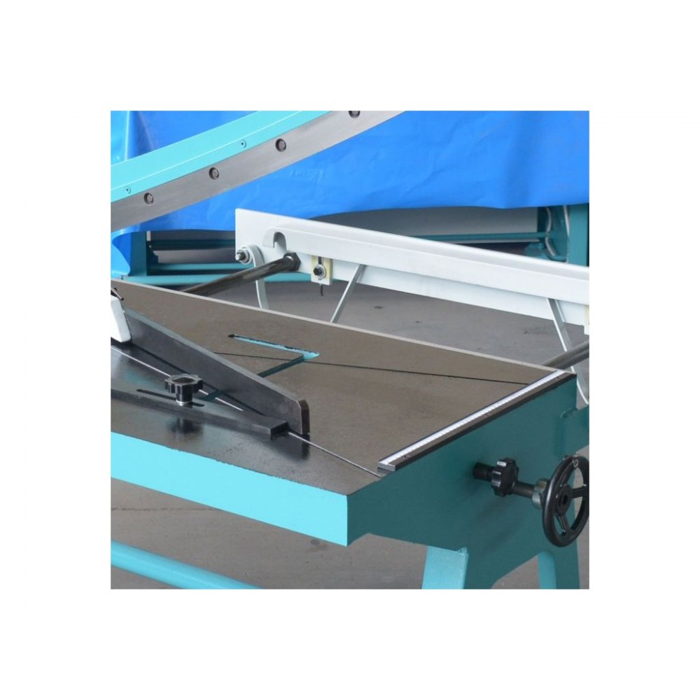 Гільйотинні ножиці CK EMSA KM-13 1320×1,5 мм - фото 1 Гільйотинні ножиці CK EMSA KM-13 1320×1,5 мм - фото 1