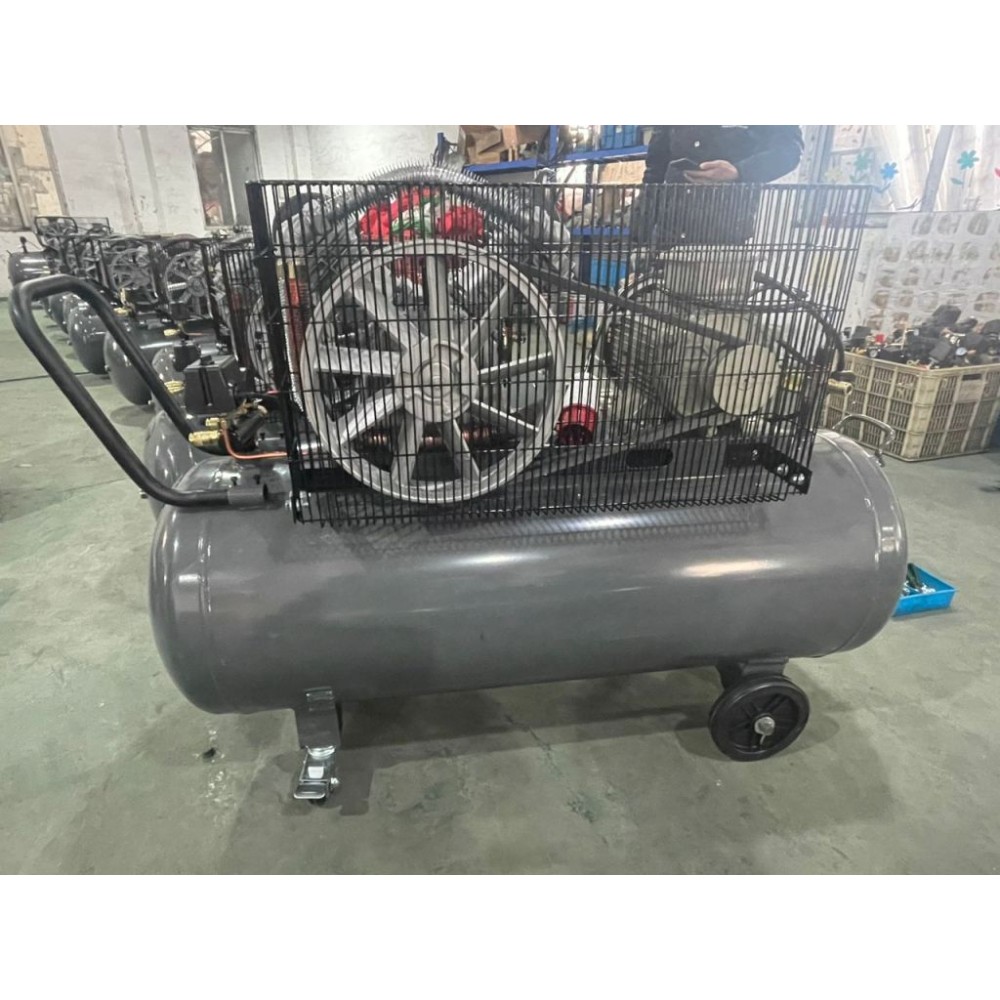 Поршневий компресор MAST VA90/200L 400 - фото 2 Поршневий компресор MAST VA90/200L 400 - фото 2