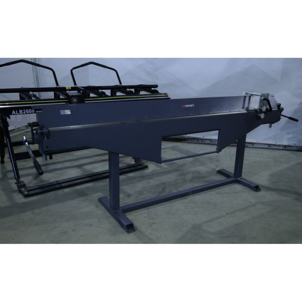 Ручний листозгинальний верстат з ріжучим ножем MAST BSM-2540 - фото 1 Ручний листозгинальний верстат з ріжучим ножем MAST BSM-2540 - фото 1