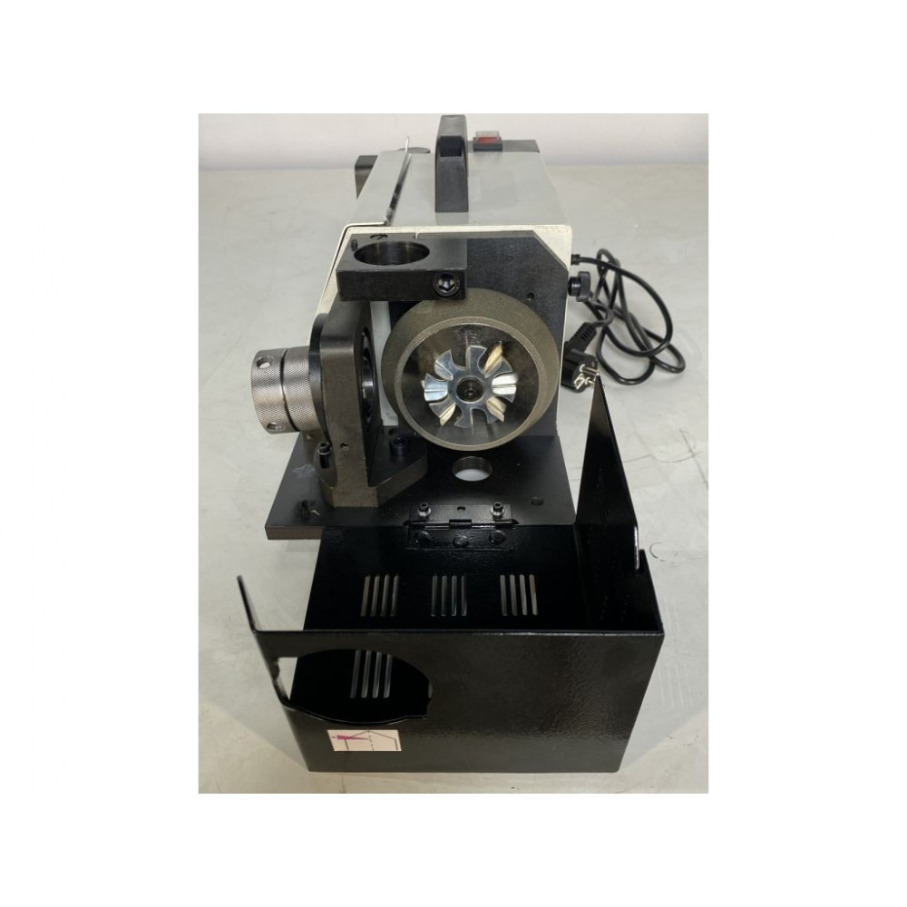 Верстат для заточування свердл MAST Metalltechnik M-DG26 230V - фото 6 Верстат для заточування свердл MAST Metalltechnik M-DG26 230V - фото 6