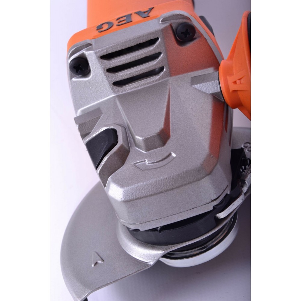 Кутова шліфувальна машина AEG WS 13-125 XE - фото 3 Кутова шліфувальна машина AEG WS 13-125 XE - фото 3