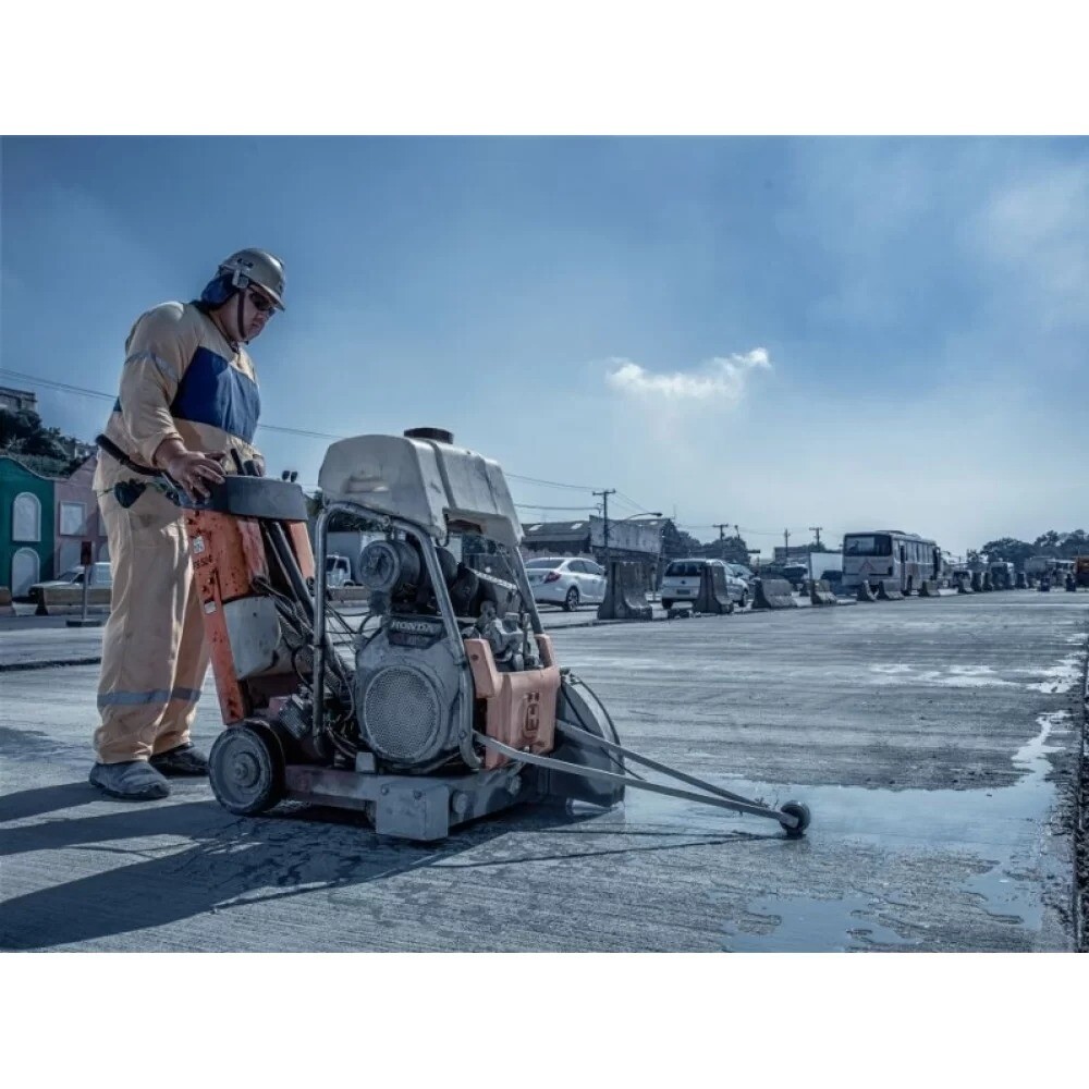 Нарізувач швів Husqvarna FS524 (9670461-02) - фото 4 Нарізувач швів Husqvarna FS524 (9670461-02) - фото 4