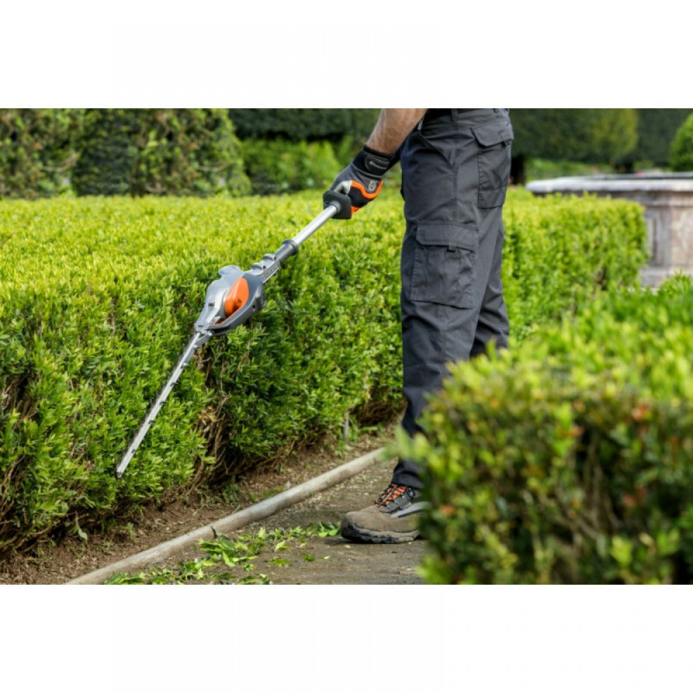 Акумуляторний кущоріз Husqvarna 520iHT4 (9679712-03) (без АКБ та ЗП) - фото 2 Акумуляторний кущоріз Husqvarna 520iHT4 (9679712-03) (без АКБ та ЗП) - фото 2