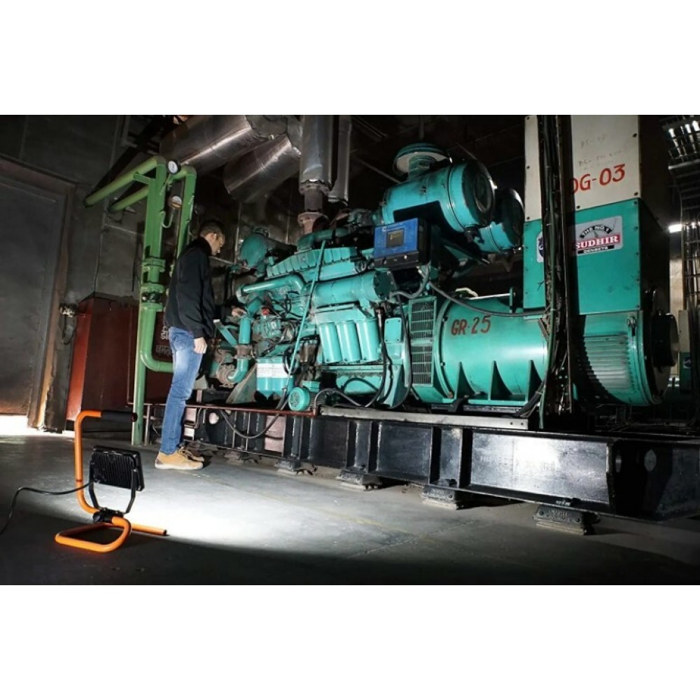 Світлодіодний прожектор на підставці LED-602, 28 SMD, 2100 люмен Groz 55069 - фото 4 Світлодіодний прожектор на підставці LED-602, 28 SMD, 2100 люмен Groz 55069 - фото 4