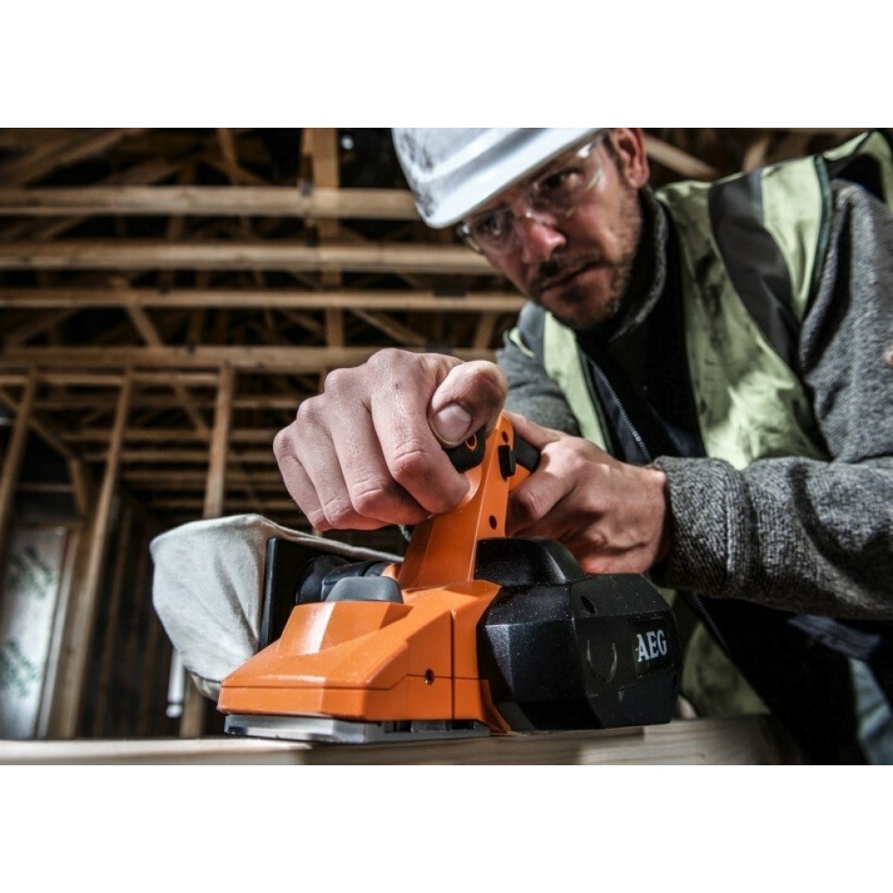 Акумуляторний рубанок AEG BHO18-0 (4935413175) (без акумулятора і ЗП) - фото 9 Акумуляторний рубанок AEG BHO18-0 (4935413175) (без акумулятора і ЗП) - фото 9