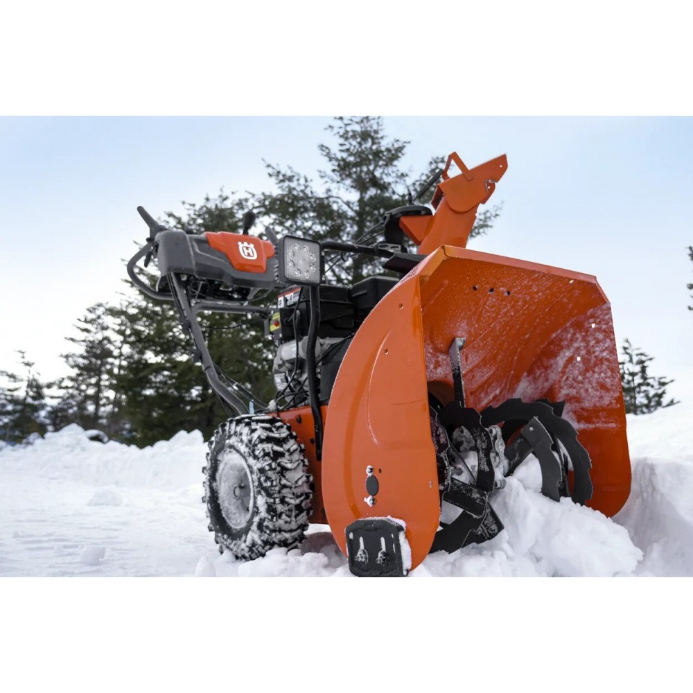 Снігоприбиральник Husqvarna ST 230 (9705288-01) - фото 6 Снігоприбиральник Husqvarna ST 230 (9705288-01) - фото 6