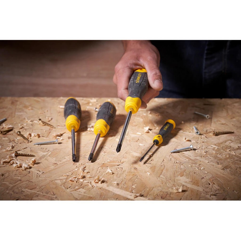 Викрутка Cushion Grip під шліц Ph3 з довжиною жала 150 мм STANLEY 0-64-949 - фото 2 Викрутка Cushion Grip під шліц Ph3 з довжиною жала 150 мм STANLEY 0-64-949 - фото 2