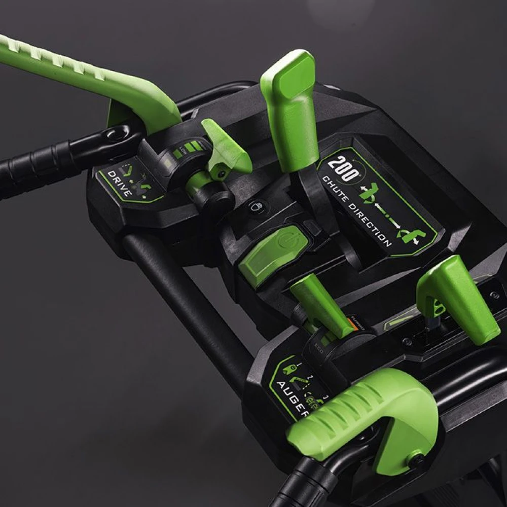 Акумуляторний самохідний снігоприбирач EGO SNT2400E - фото 3 Акумуляторний самохідний снігоприбирач EGO SNT2400E - фото 3