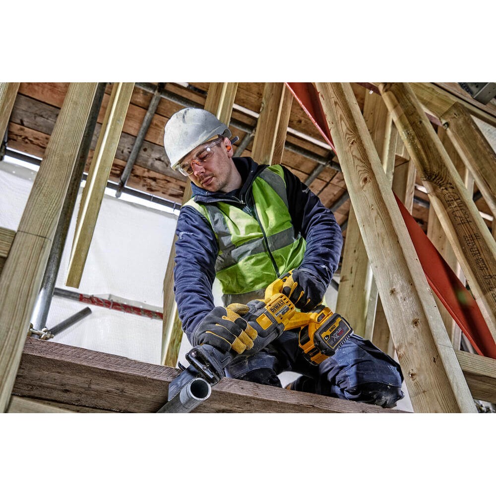 Пила шабельна акумуляторна DeWALT DCS389NT - фото 9 Пила шабельна акумуляторна DeWALT DCS389NT - фото 9