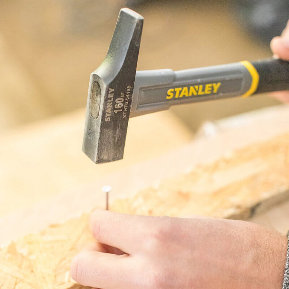 Молоток столярний Fiberglass з вагою головки 160 г STANLEY STHT0-54158 - фото 2 Молоток столярний Fiberglass з вагою головки 160 г STANLEY STHT0-54158 - фото 2
