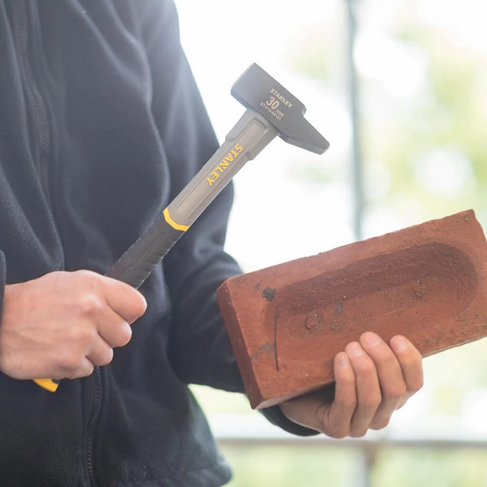 Молоток інженерний Fiberglass, вага 300 г STANLEY STHT0-54131 - фото 2 Молоток інженерний Fiberglass, вага 300 г STANLEY STHT0-54131 - фото 2