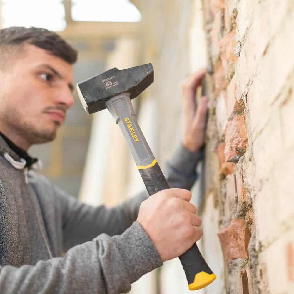 Молоток інженерний Fiberglass, вага 300 г STANLEY STHT0-54131 - фото 6 Молоток інженерний Fiberglass, вага 300 г STANLEY STHT0-54131 - фото 6