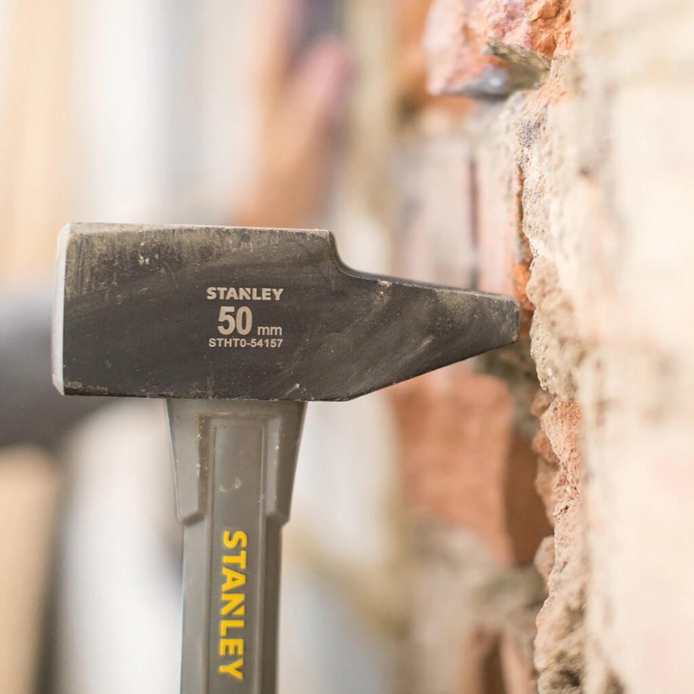 Молоток інженерний Fiberglass, вага 300 г STANLEY STHT0-54131 - фото 8 Молоток інженерний Fiberglass, вага 300 г STANLEY STHT0-54131 - фото 8