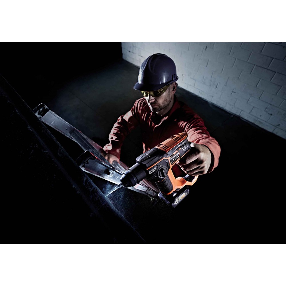 Перфоратор акумуляторний SDS+ AEG 2 x Li-Ion 12 В 4 Агод 800 об/хв 0.9 Дж 13 мм (бетон) + кейс (4935443991) - фото 1 Перфоратор акумуляторний SDS+ AEG 2 x Li-Ion 12 В 4 Агод 800 об/хв 0.9 Дж 13 мм (бетон) + кейс (4935443991) - фото 1