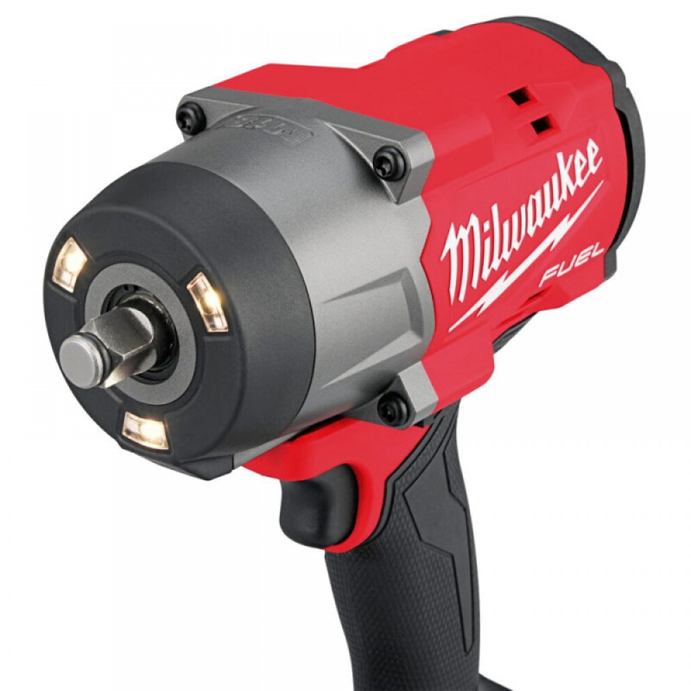 Гайкокрут акумуляторний 1/2\" MILWAUKEE, M18 FHIW2F12-0X, 2034Нм, (HD кейс) - фото 4 Гайкокрут акумуляторний 1/2\" MILWAUKEE, M18 FHIW2F12-0X, 2034Нм, (HD кейс) - фото 4