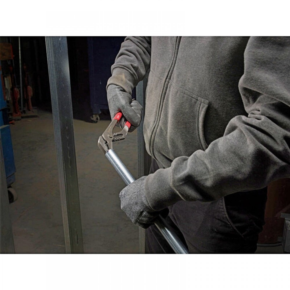 Ключ розвідний для водопровідних труб Hex-Jaw MILWAUKEE, діаметр42мм - фото 3 Ключ розвідний для водопровідних труб Hex-Jaw MILWAUKEE, діаметр42мм - фото 3