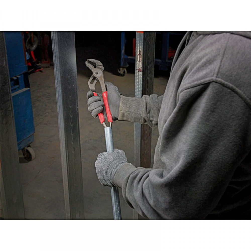 Ключ розвідний для водопровідних труб Hex-Jaw MILWAUKEE, діаметр42мм - фото 4 Ключ розвідний для водопровідних труб Hex-Jaw MILWAUKEE, діаметр42мм - фото 4