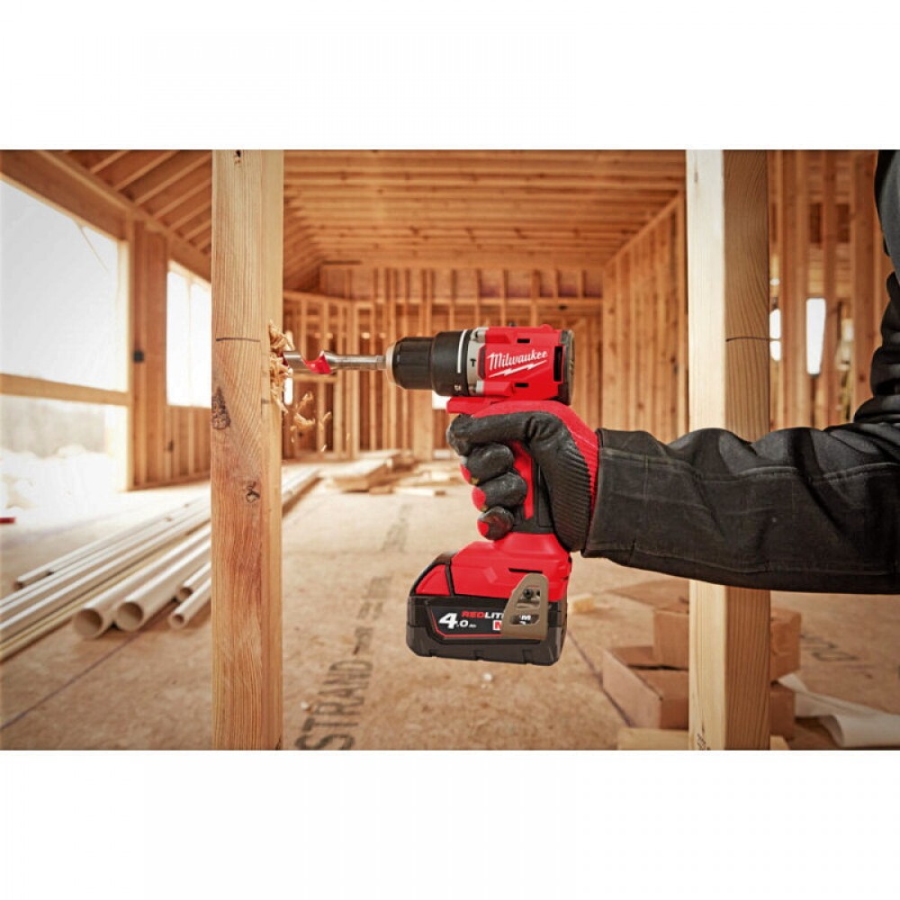 Дриль-шуруповерт акумуляторна безщіткова ударна М18 BLPDRC-422С, крутний момент 60Нм MILWAUKEE (+ за - фото 3 Дриль-шуруповерт акумуляторна безщіткова ударна М18 BLPDRC-422С, крутний момент 60Нм MILWAUKEE (+ за - фото 3