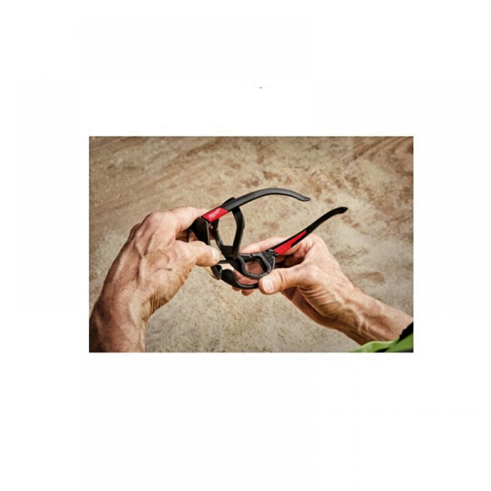 Окуляри захисні Premium MILWAUKEE (прозорі) з м'якими вкладками - фото 3 Окуляри захисні Premium MILWAUKEE (прозорі) з м'якими вкладками - фото 3