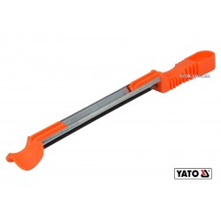 Направляюча з напильником для гостріння ланок ланцюгів під 30°/35° YATO Ø4.5 x 250 мм Направляюча з напильником для гостріння ланок ланцюгів під 30°/35° YATO Ø4.5 x 250 мм