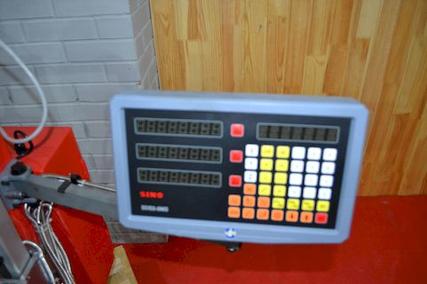 Фрезерний верстат Holzmann BF 50DIG 536