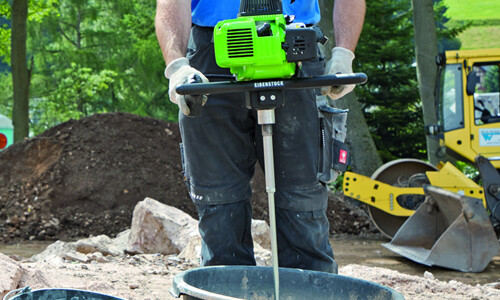 Eibenstock EHR 750B + насадка MG 140 (07B11000)